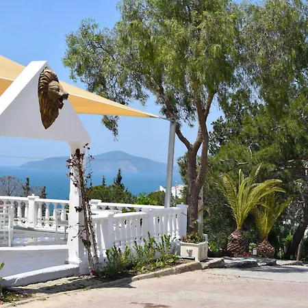 Roseira Hotel